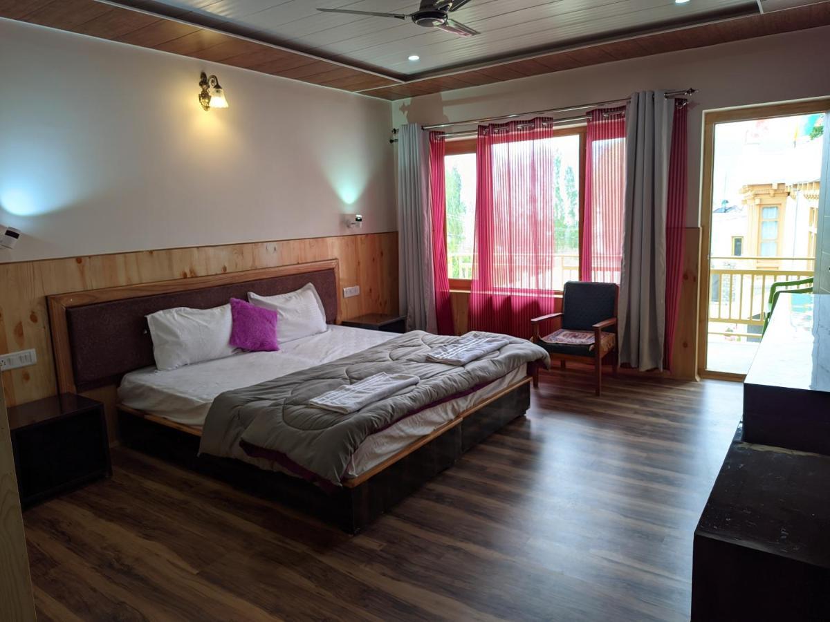 Chandan Guest House Leh Exterior foto