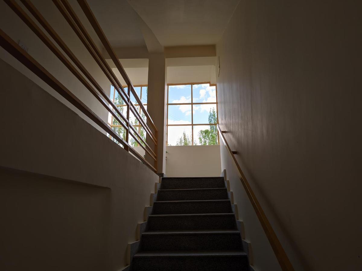 Chandan Guest House Leh Exterior foto